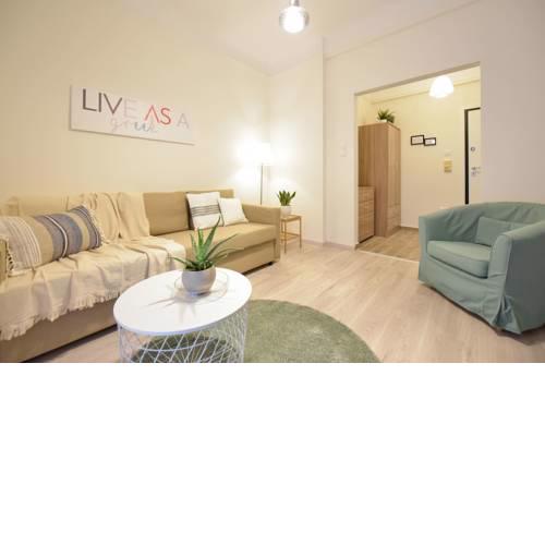 Live As A Greek in Iokasti apartment