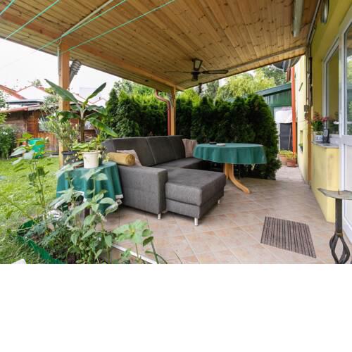 Lively Holiday Home in Wien with Private Garden