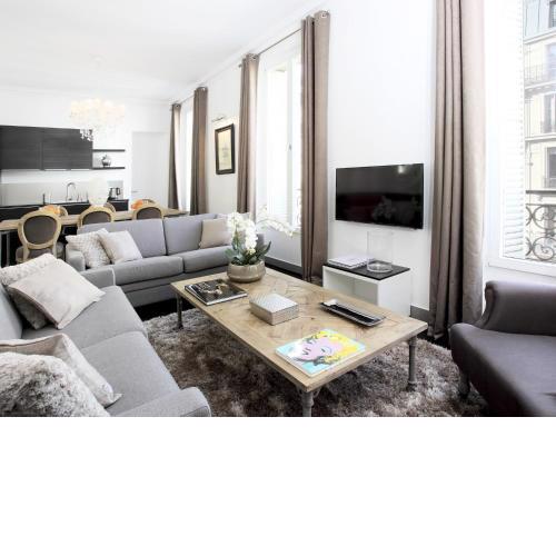 LivinParis - Luxury 3 Bedrooms Le Louvre I