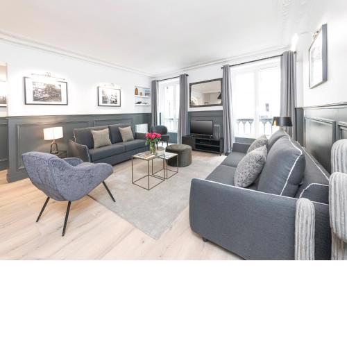 LivinParis - Luxury 3 Bedrooms Le Louvre II