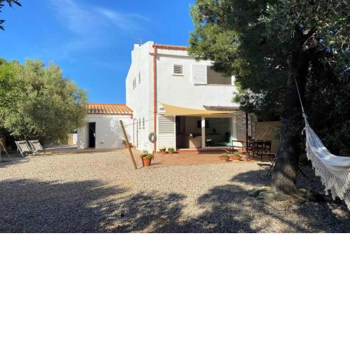 LLEBEIG -Casa mediterránea con gran jardín