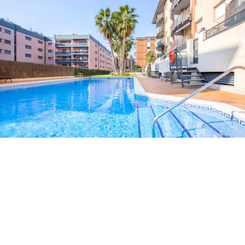 Lloret de Mar Apartment Sleeps 4