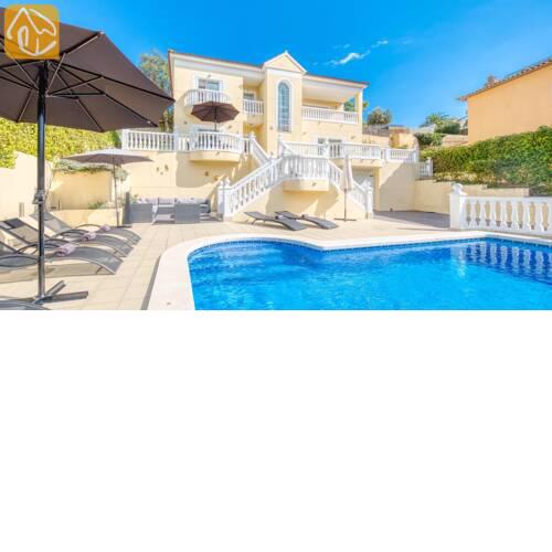 Lloret de Mar Villa Sleeps 7 Pool Air Con WiFi