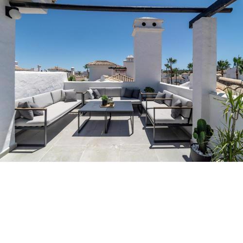 LNM17- 2 bedroom next to Puerto Banus