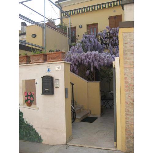 Lo Squero Rooms and Apartments