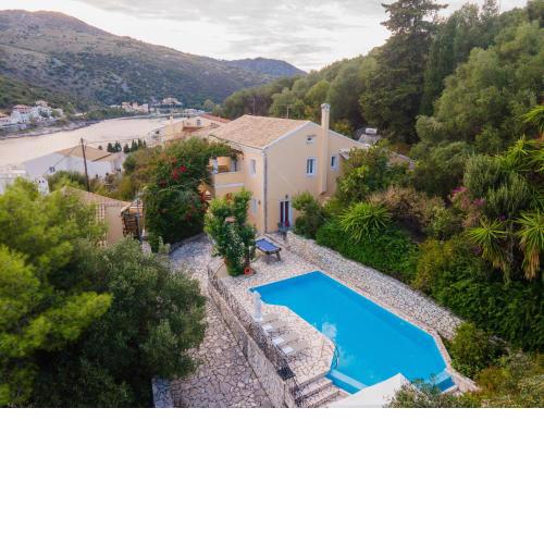 Loadstar Villas