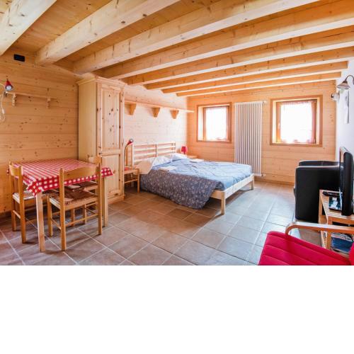 Locazione Turistica Albergo Diffuso - Cjasa de Barce-1