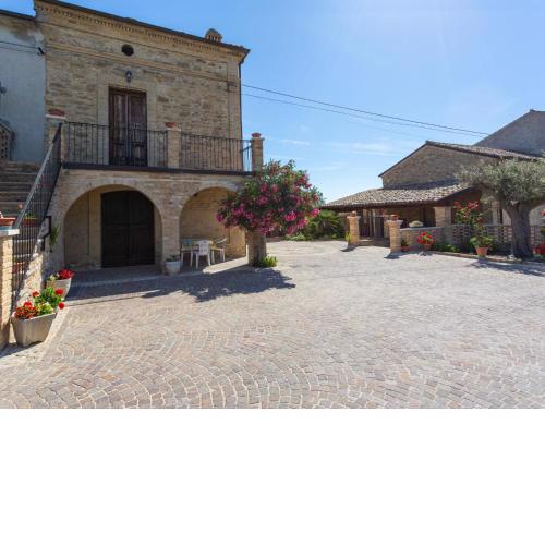 Locazione Turistica Borgo Agrituristico Il Pino - ONA200