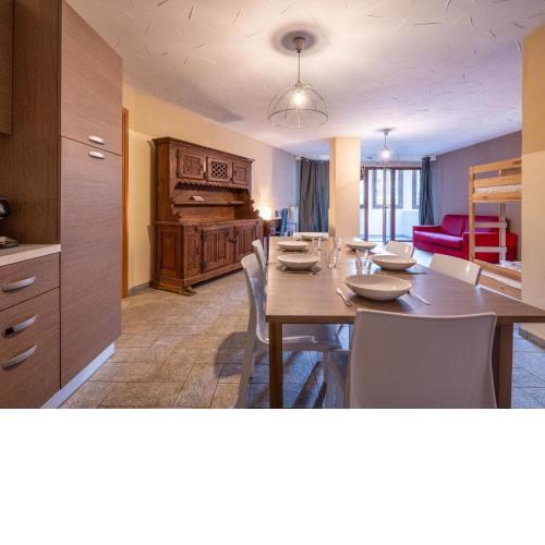 Locazione Turistica Maison Mati Living-1