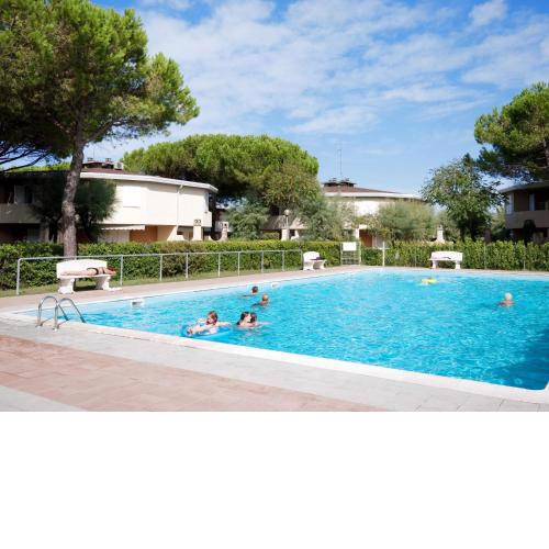 Locazione Turistica Villaggio Tivoli-3