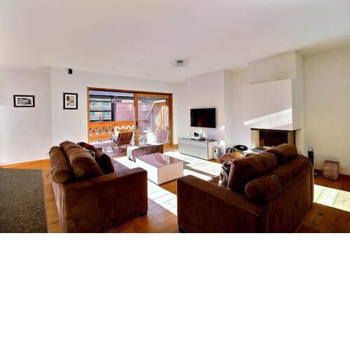 Lodge 06