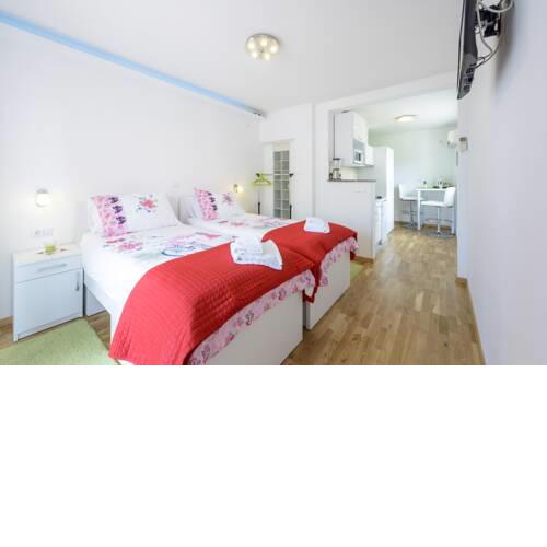 Lodging house SB