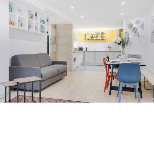 Loft Design for 8 people in Heart of Paris
