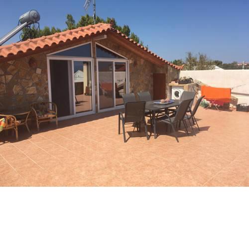 Loft of Artemis near Athens airport apartment