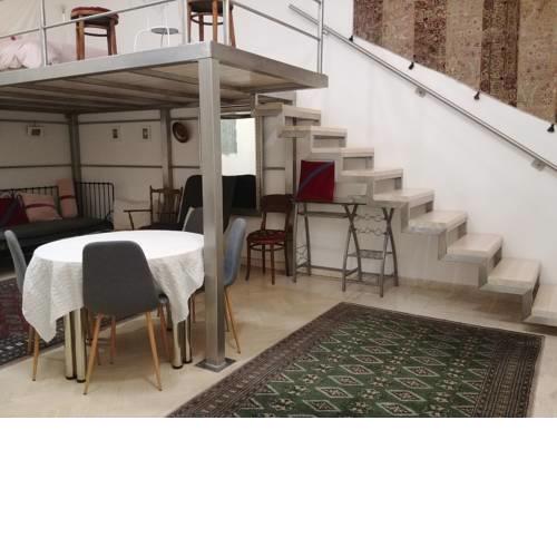 Loft Studio next to the Parliament