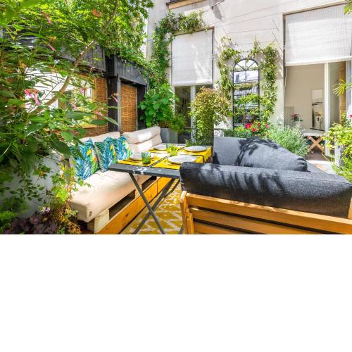 Loft with terrace & AC in the heart of Paris