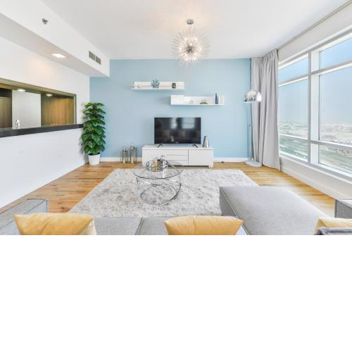 Lofts · Downtown Luxury · 5 Min Walk To Dubai Fountain!