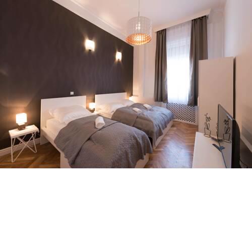Lofty Apartment Budapest