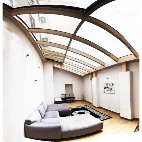 Lofty Garden Stay