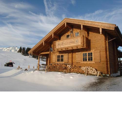 Log cabin Schwalbennest - At the ski hill