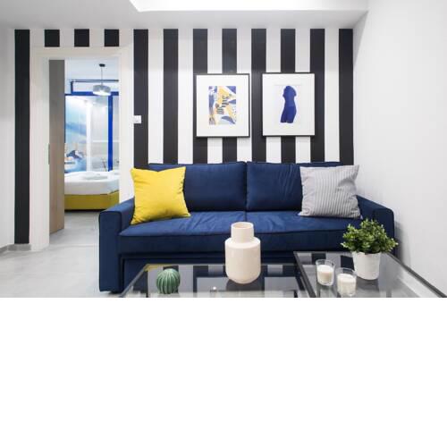 LOMVARDOU-Stylish Flat next to Ampelokipi Metro St