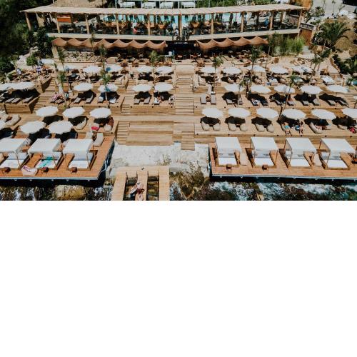 Lost Beach Hotel