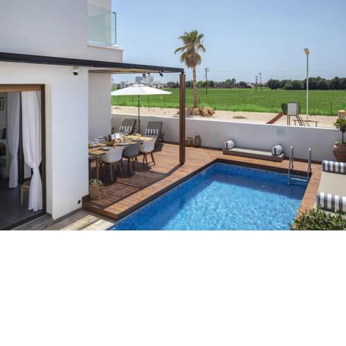 Louis Chris Le Mare Luxury Villa