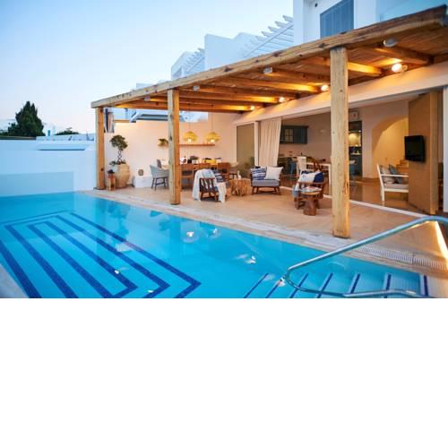 Louis Nausicaa Luxury Villas