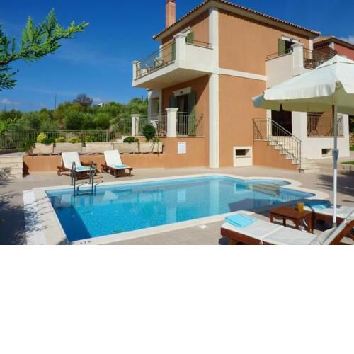 Lourdata Villa Sleeps 5 with Pool and Air Con