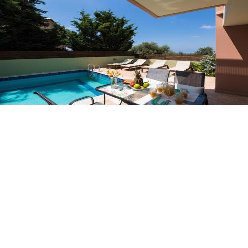 Loutra Suite With Private Pool