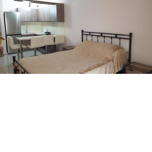 Loutraki Vibes Apartments 2