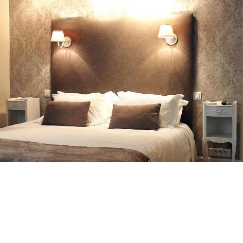Louvre Parisian ChicSuites
