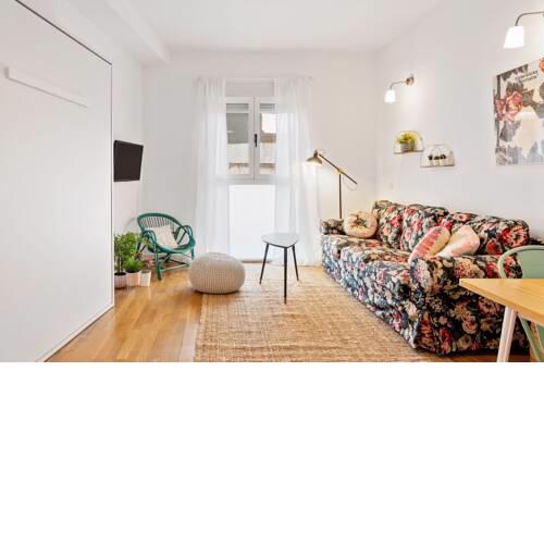 Lovely 1 Bed Apt, Sleeps 5 nr Puente de Vallecas