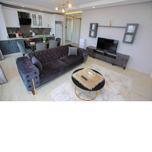 Lovely 1-Bedroom Apartment Near Mall of Istanbul