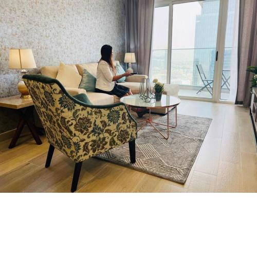 Lovely 1BR Vacation Home infront of Five JVC
