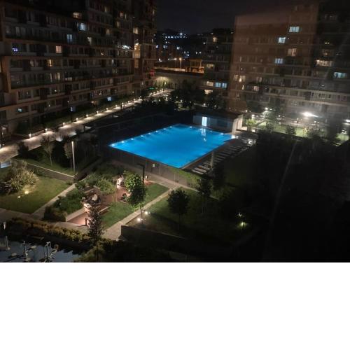 Lovely 2-bedroom serviced apartment with pool