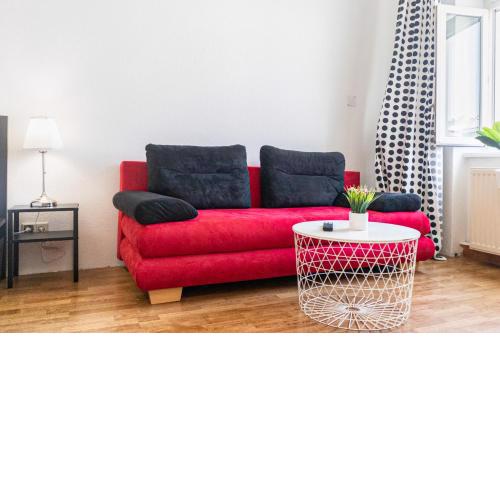 Lovely 2 BR Shared Apt for 5P Ideal for Long-term Stays