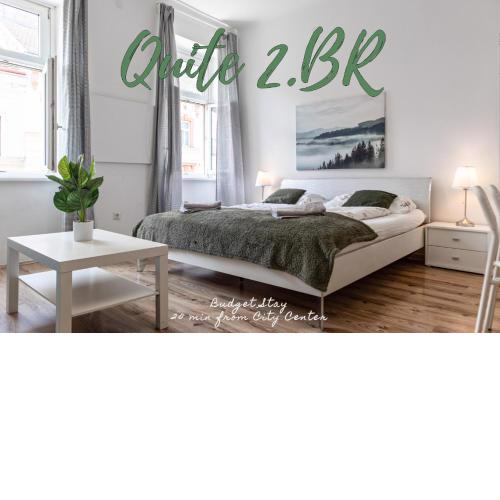 Lovely 2BR Apt with Ideal Location