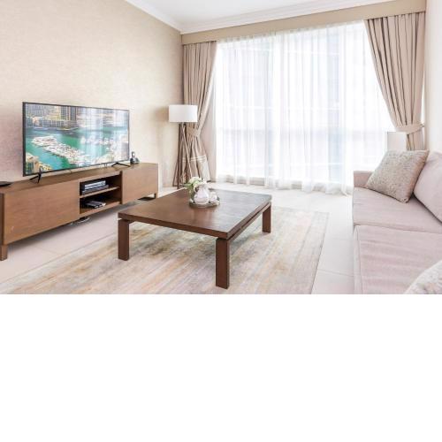 Lovely 2BR with Assistant Room in Al Bateen Residences JBR by Deluxe Holiday Homes