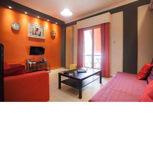 Lovely 4 double bed flat