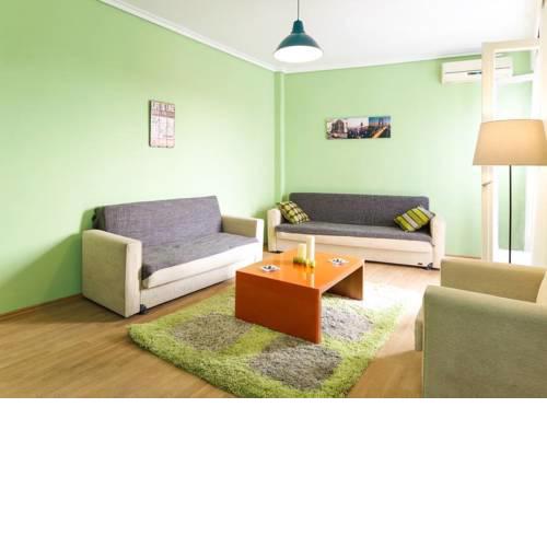 Lovely and sunny downtown apartment (Old Town)