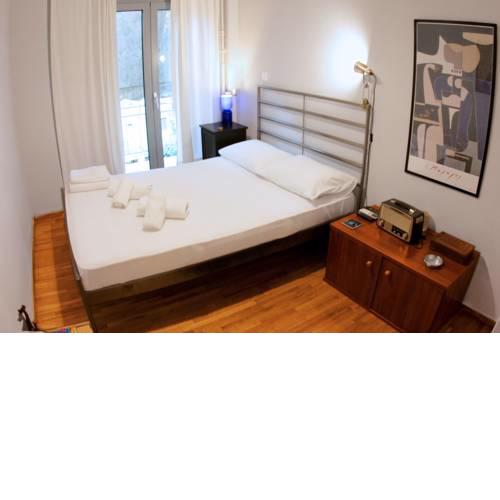 Lovely Apartment 10min from Metro Station