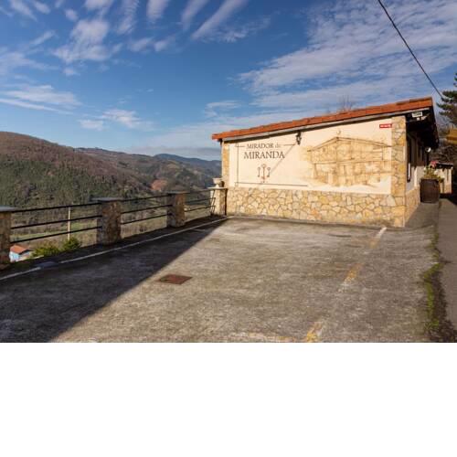 Lovely Apartment in Albaida near Segrelles Museum