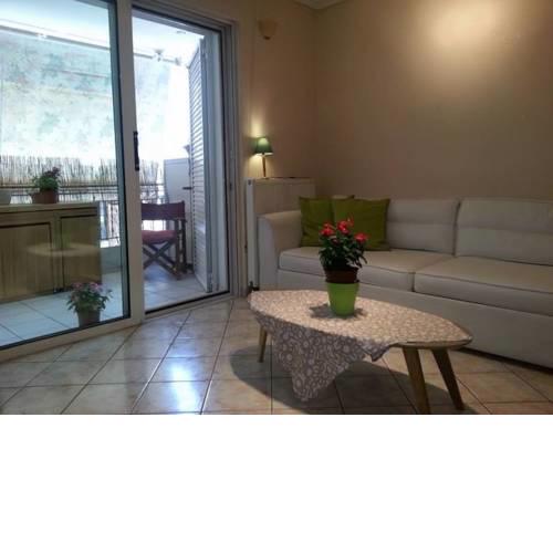 Lovely apartment near Akropolis and Plaka