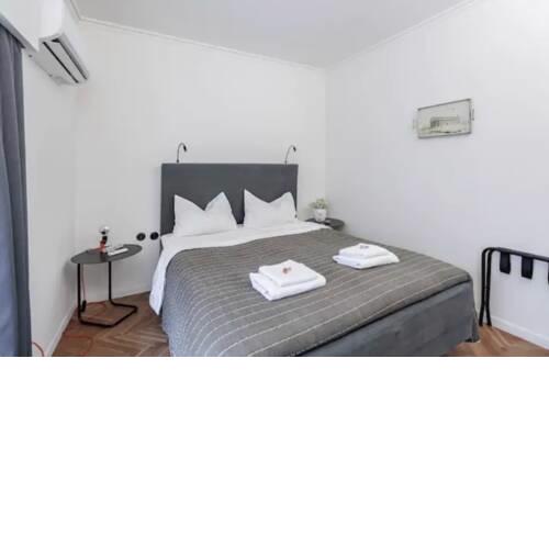 Lovely Apartment, own entry, in the heart of Exarchia, extremly central