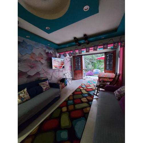 شقه سوبر لوكس دور ارضى بجنينه بالمعموره الشاطى lovely appartment at mamora beach مع كارنيهات شاطى خاص