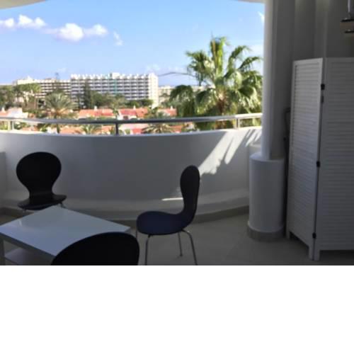 Lovely appartment with a sunny large balcony