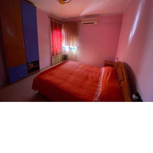 Lovely Apt, beach only 5 minute walk