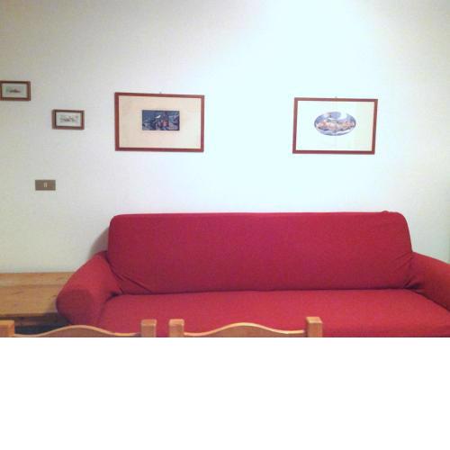 Lovely Chalet in Pozza di Fassa with Garden