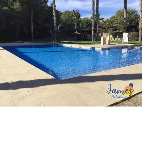 Lovely furnished 1st floor apartment with Communal pool LD14